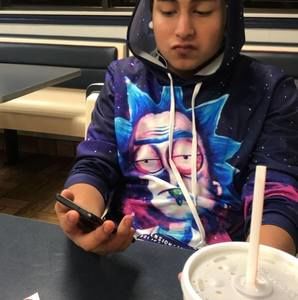 Meet your Posher, Rene